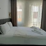 Vienna アパートホテル 3*