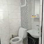 Vienna アパートホテル