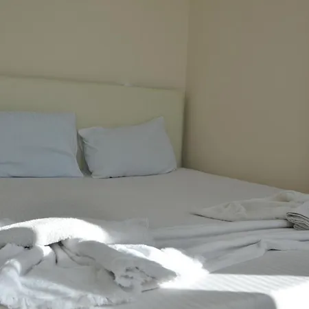 Vienna アパートホテル 3*