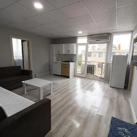 Vienna מלון דירות