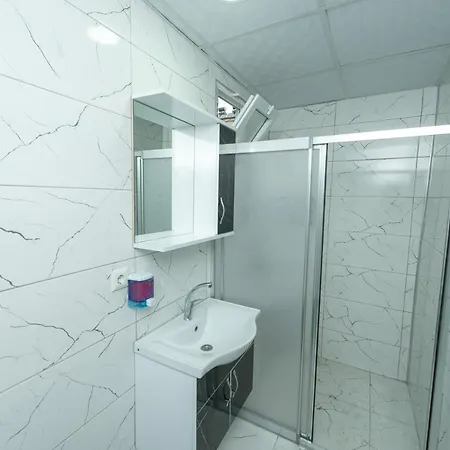 Vienna מלון דירות 3*