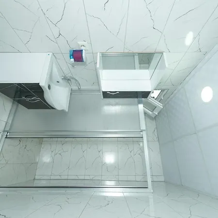 Vienna מלון דירות