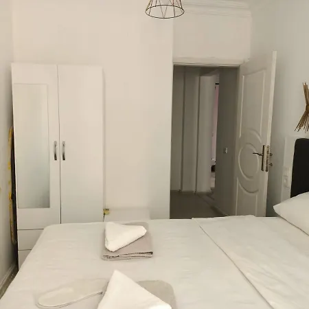 Aparthotel Vienna 3*