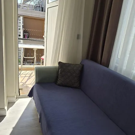 Апарт-отель Vienna 3*
